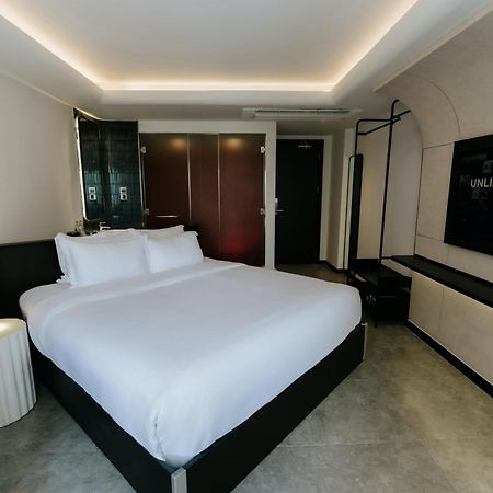 The Concept Hotel- City Center Хошимин Экстерьер фото