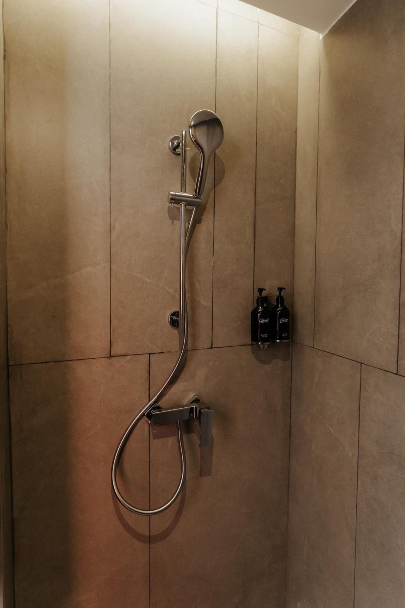 The Concept Hotel- City Center Хошимин Экстерьер фото