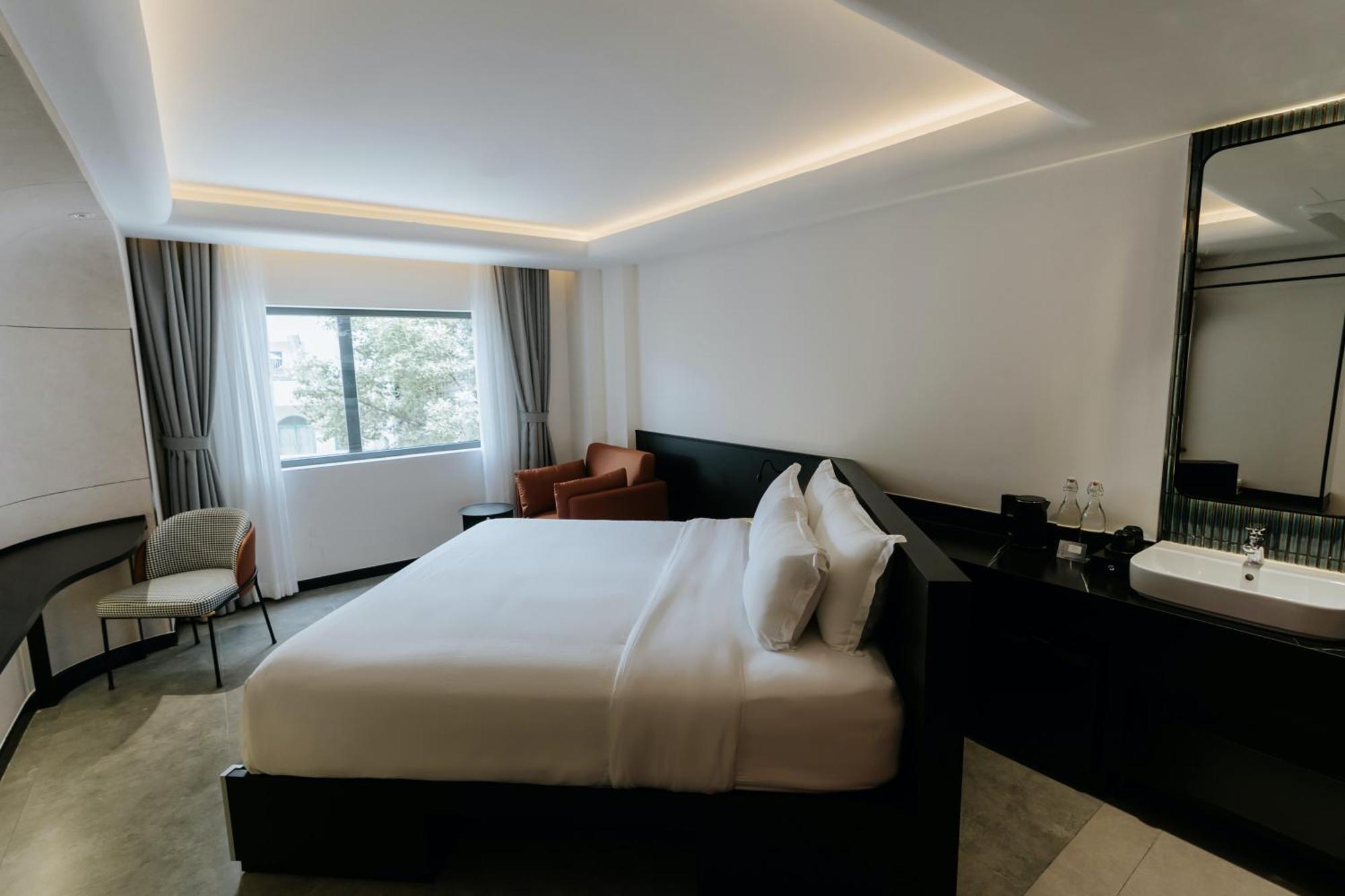 The Concept Hotel- City Center Хошимин Экстерьер фото