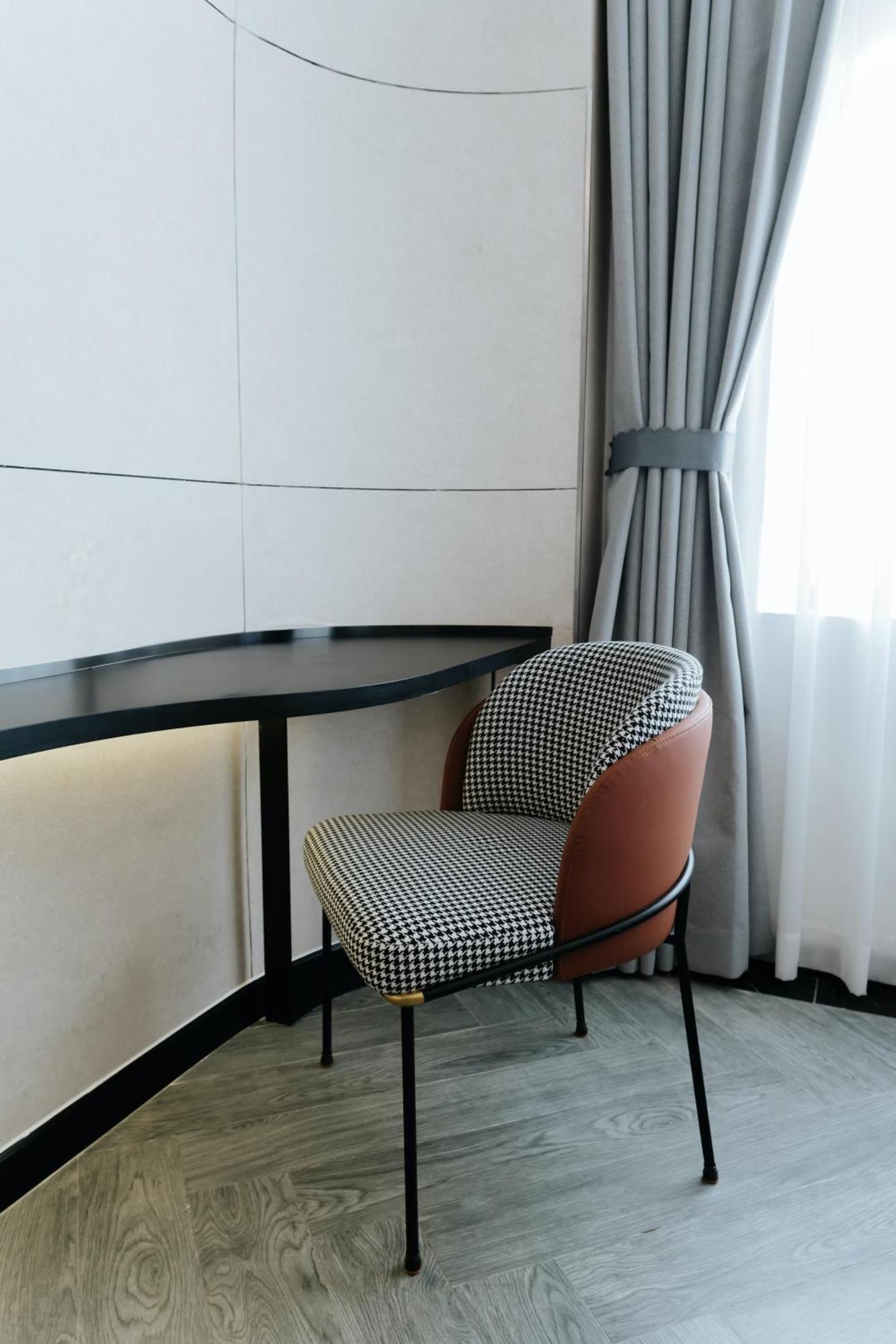 The Concept Hotel- City Center Хошимин Экстерьер фото